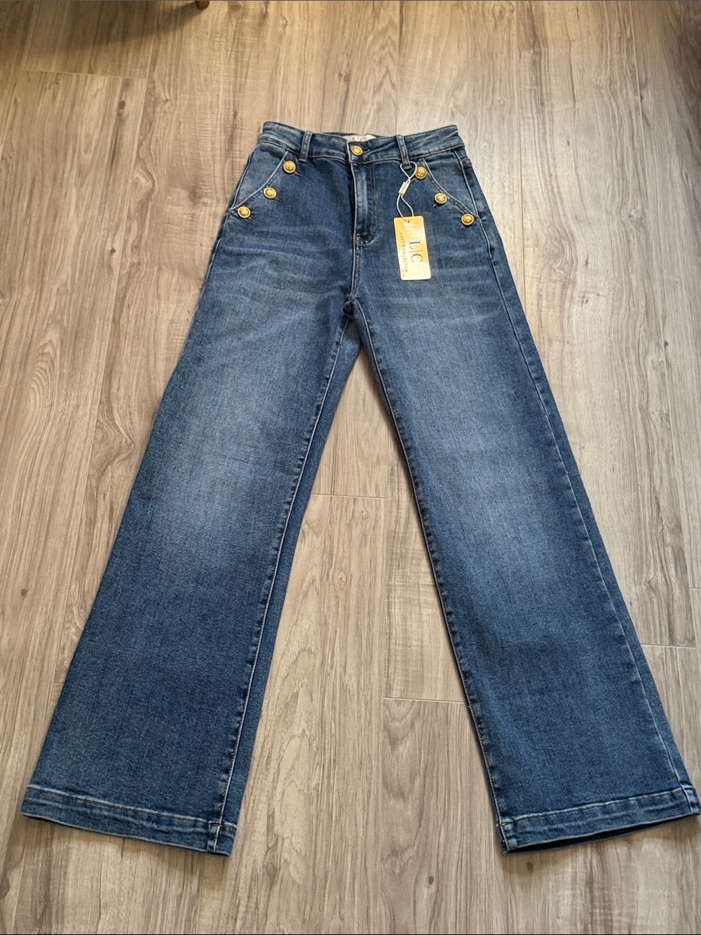 Wide-Leg High-Rise Jeans with Gold Button Accents - Blue